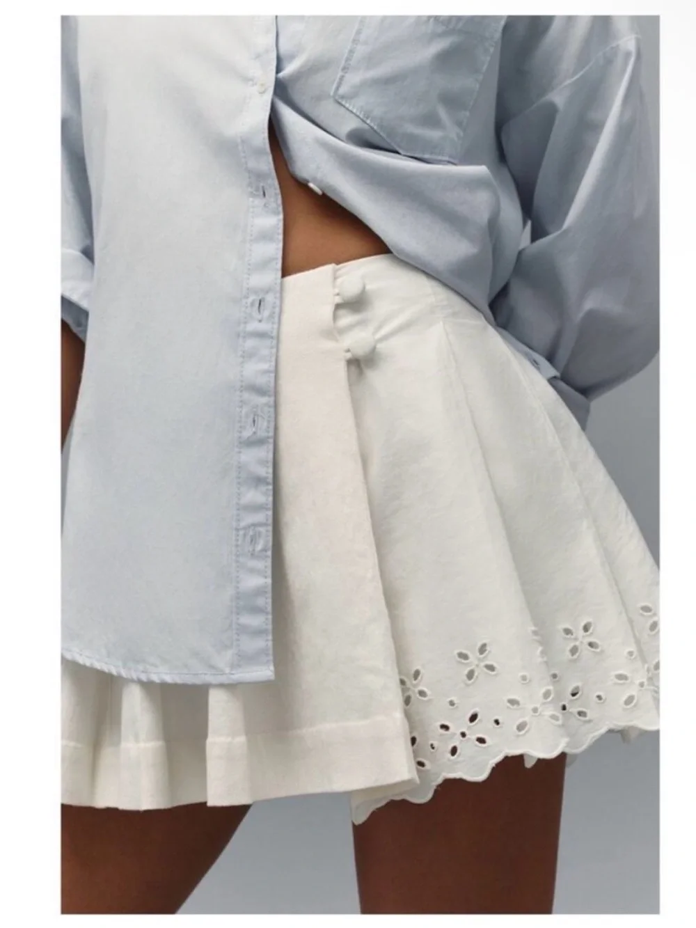 Anthropologie Maeve Women Lined Skirt Ivory Pleated Skort Eyelet Cutout Tennis 6